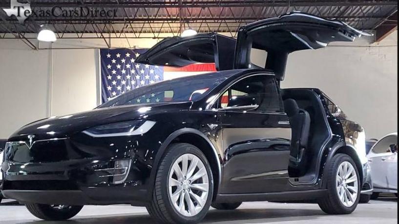 TESLA MODEL X 2018 5YJXCAE27JF136280 image